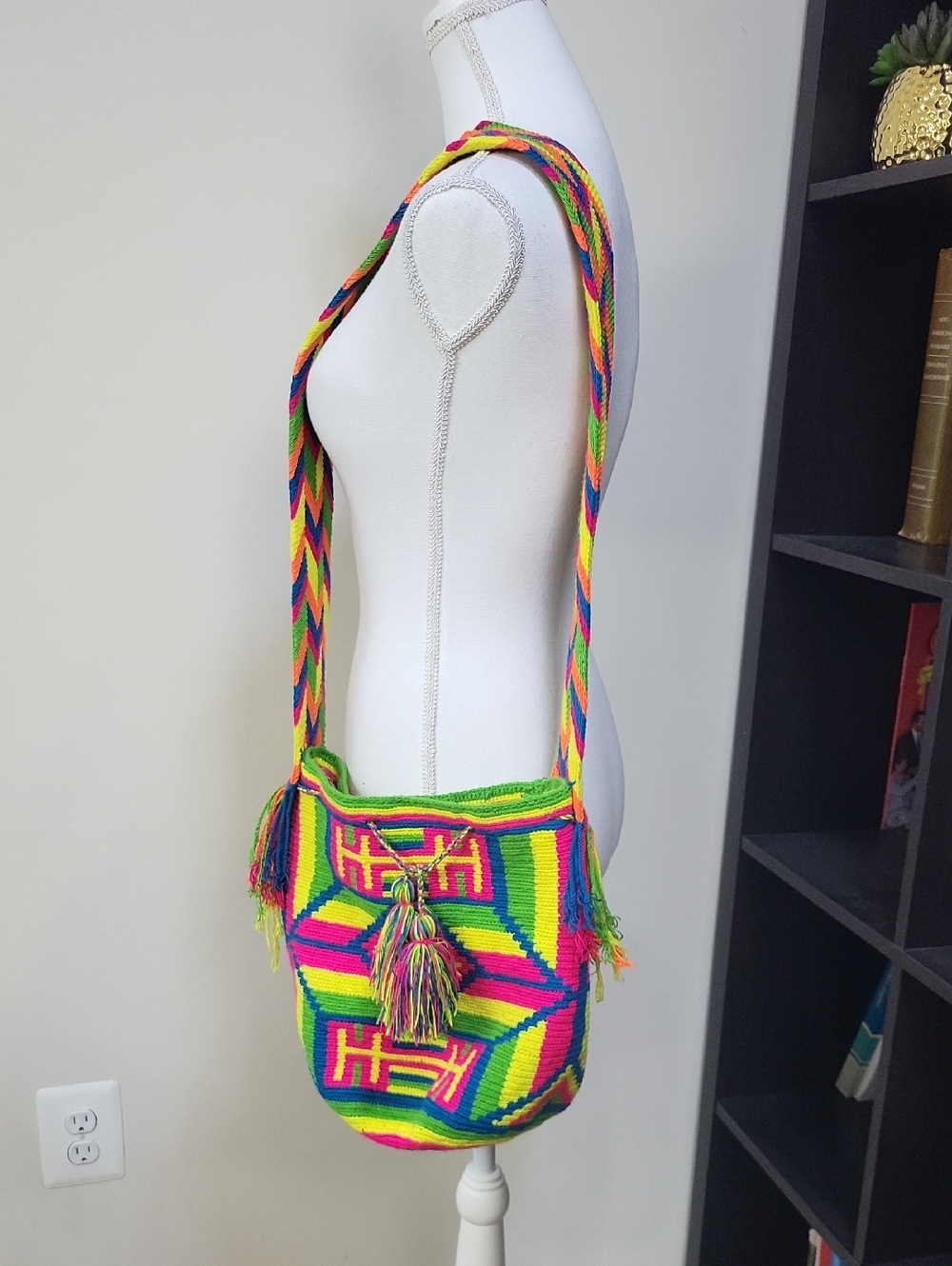 WAYUU Columbian Handmade Bucket Bag
